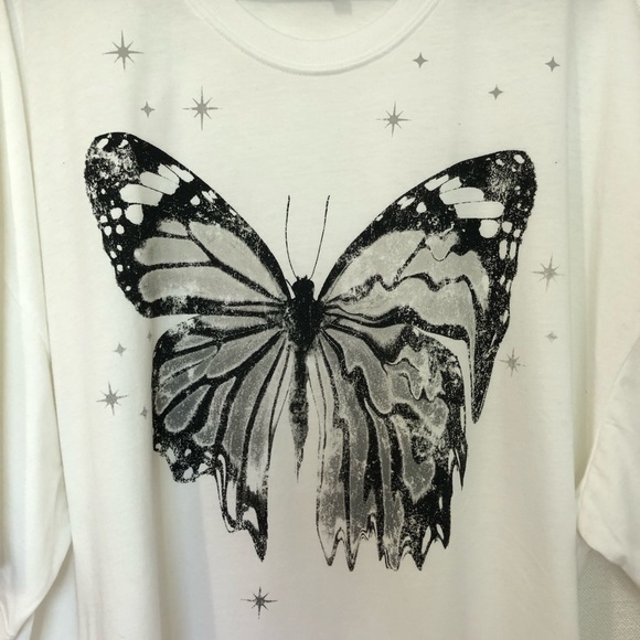 wild fable Tops - Wild Fable Women’s Short Sleeve Large White Black